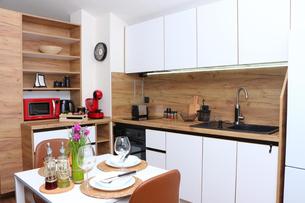 Shik & Chic In The Heart Of Burgas # 5Min From Beach # New Ngoại thất bức ảnh