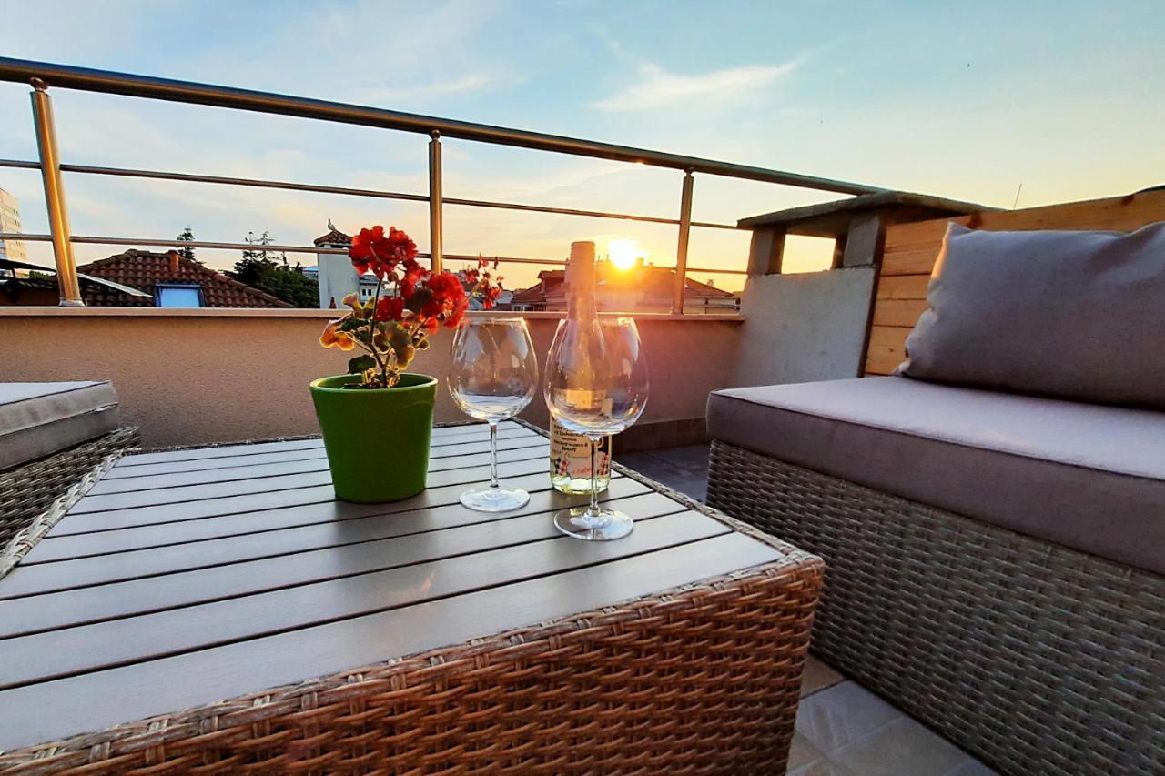 Shik & Chic In The Heart Of Burgas # 5Min From Beach # New Ngoại thất bức ảnh